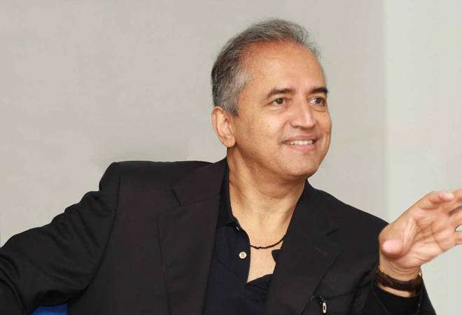 ডা. দেবী শেঠি যেভাবে সিরিয়াল দেন রোগীকে
