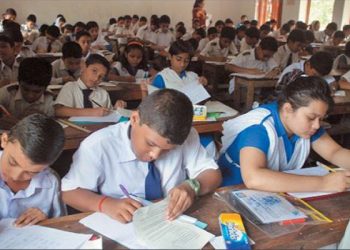 পরীক্ষা বর্জনের হুমকি প্রাথমিক শিক্ষকদের