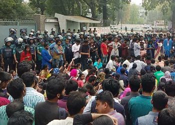 উপাচার্যের বিরুদ্ধে দুর্নীতির অভিযোগ প্রমাণের দায়িত্ব কার?