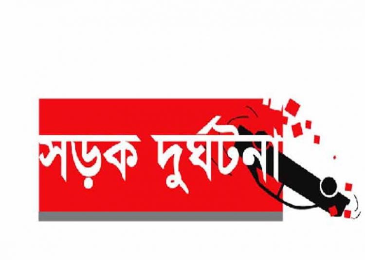 কুমিল্লায় বাস নিয়ন্ত্রণ হারিয়ে তিনজন নিহত