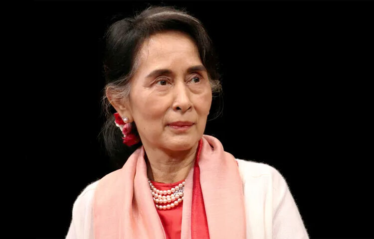 সু চি’র আরও ৭ বছরের কারাদণ্ড