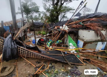 সেন্ট মার্টিনে ঘূর্ণিঝড়ের তাণ্ডব