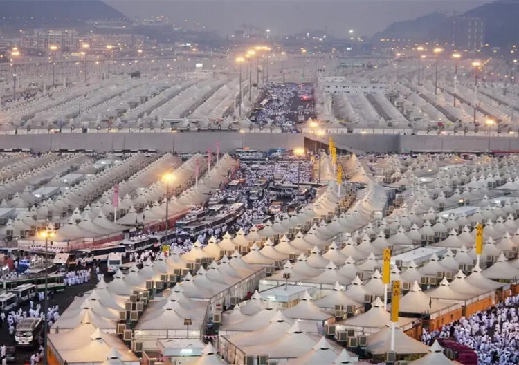 পবিত্র হজের আনুষ্ঠানিকতা শুরু
