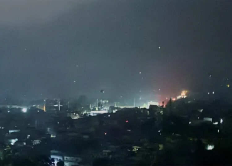 ভারতের হামলায় ২৬ জন বেসামরিক ব্যক্তি নিহতের দাবি পাকিস্তানের