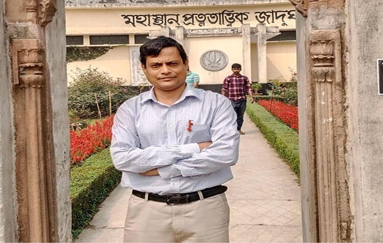 রোকেয়া বিশ্ববিদ্যালয়ের শিক্ষক মাহমুদুল হক জামিনে মুুক্তি পেলেন