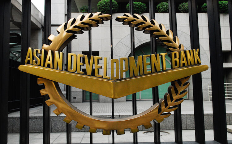 এসএমই খাতের খাতের উন্নয়ন ও সম্প্রসারণে ১০ কোটি ডলার ঋণ দিচ্ছে এডিবি