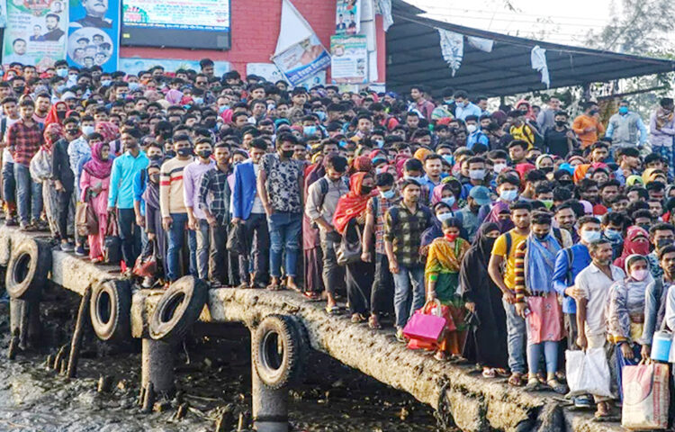 মুক্তকথা ► নিজের জায়গায় নতুন আইনে নিজেই অবৈধ ◄ ডা. অলোক মজুমদার