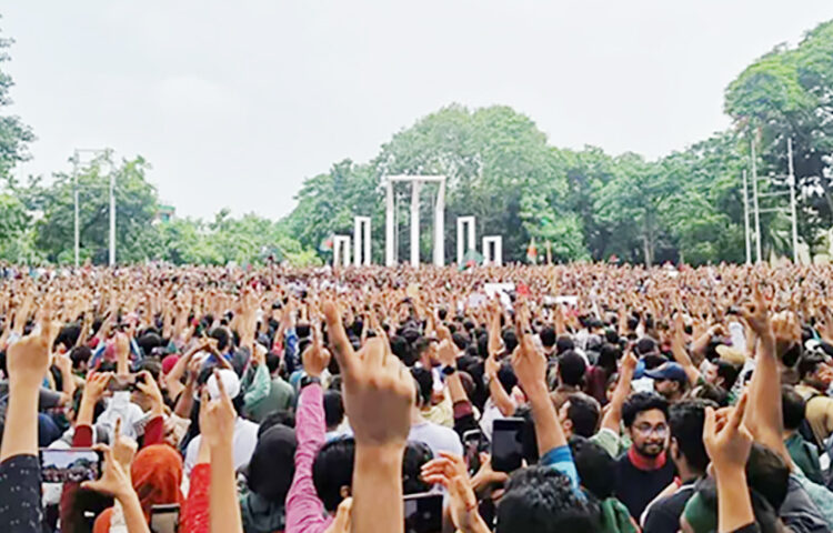 সমাকালীন কলাম ● ক্ষমতার লড়াই নয়, শিক্ষার উন্নয়ন: ছাত্ররাজনীতির লক্ষ্য ও গতিপথ পরিবর্তন জরুরি ○ মো. আব্দুল্লাহ খান